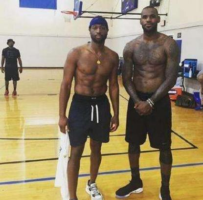 场对阵巴黎 场对阵巴黎